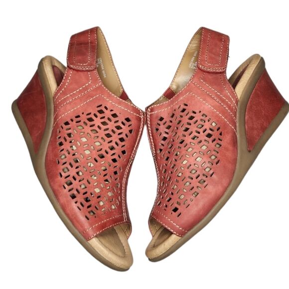 Earth Cascade Leather Red Wedges Sandals Slingback Cutout Cottagecore Boho 7.5 - Picture 6 of 13